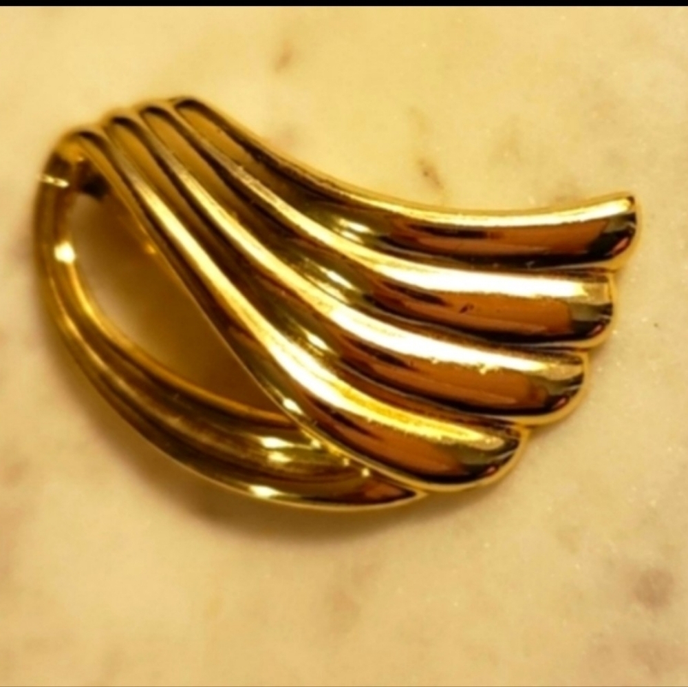 RARE Authentic Vintage Angel Wing Scarf Slide Luxury Gold Jewelry Celeb Style - Picture 14 of 15